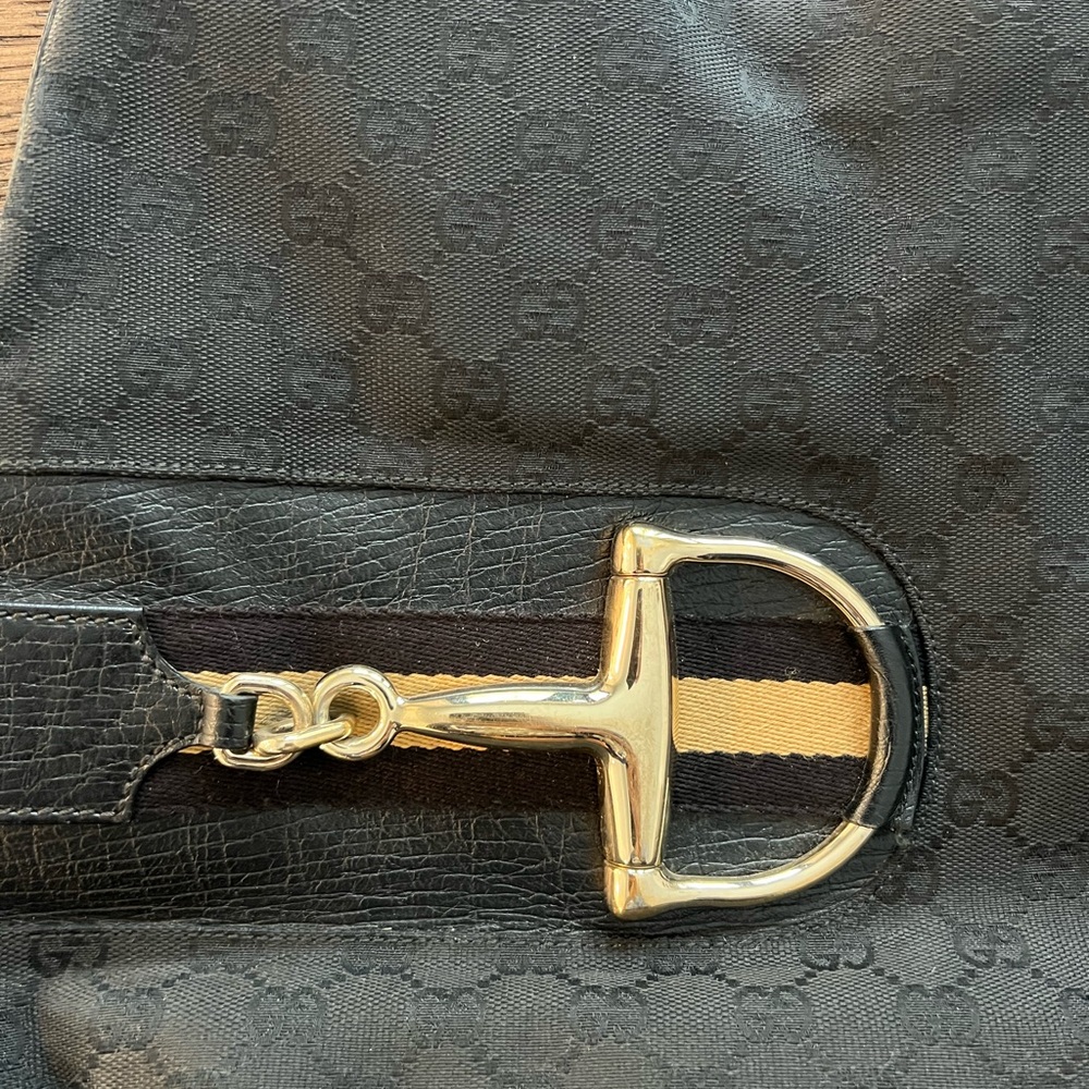 Gucci Hassler Hobo Bag - Picture 5 of 13